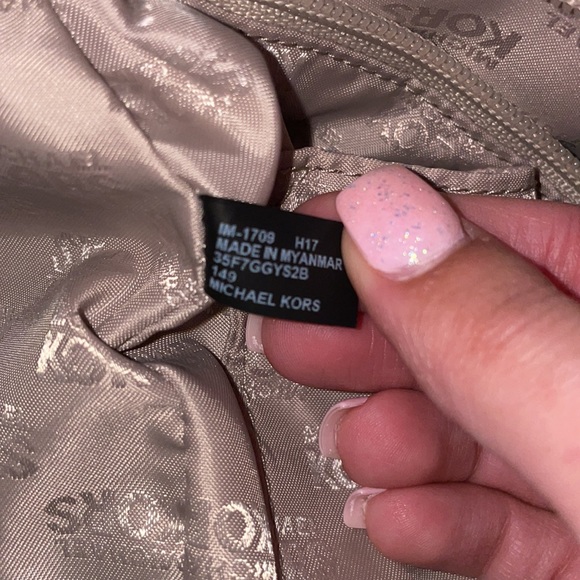 Michael Kors Bag - Picture 6 of 7
